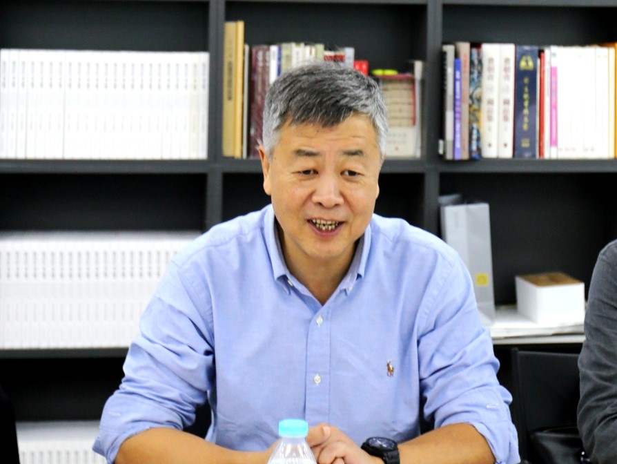 青海省广播电影电视局局长申红兴一行调研大发彩票平台
集团 青海省广播电影电视局局长申红兴一行调研大发彩票平台
集团