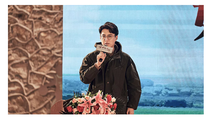 《温暖的味道》举行媒体见面会 靳东饰新时期“第一书记” 《温暖的味道》举行媒体见面会 靳东饰新时期“第一书记”