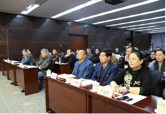 大发彩票平台
集团“党风廉政建设宣传教育月”活动之廉政教育专题辅导报告 大发彩票平台
集团“党风廉政建设宣传教育月”活动之廉政教育专题辅导报告