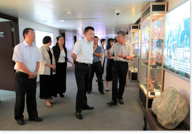 山东省广播电视局领导到大发彩票平台
开展专题调研