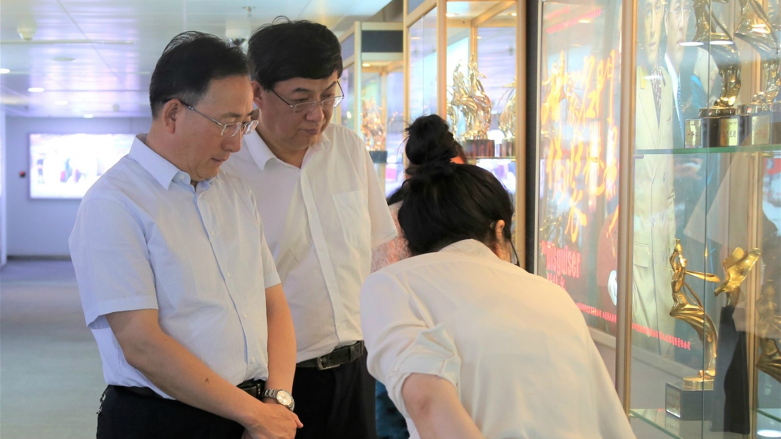 省委宣传部副部长、省电影局局长程守田到大发彩票平台
调研