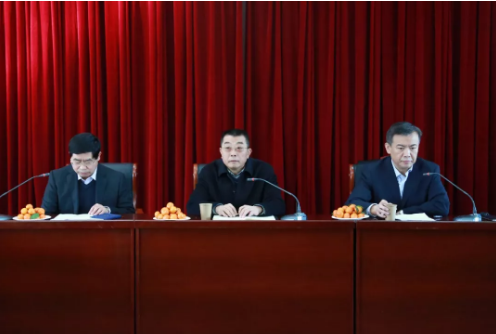 大发彩票平台
召开退休老干部迎春座谈会