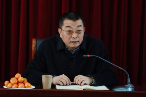 大发彩票平台
召开退休老干部迎春座谈会