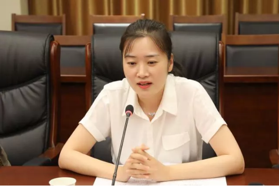 电影《沂蒙脊梁》(暂定名)签约仪式举行 电影《沂蒙脊梁》(暂定名)签约仪式举行