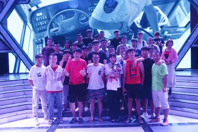 电影故事片《一路同行》顺利杀青! 电影故事片《一路同行》顺利杀青!